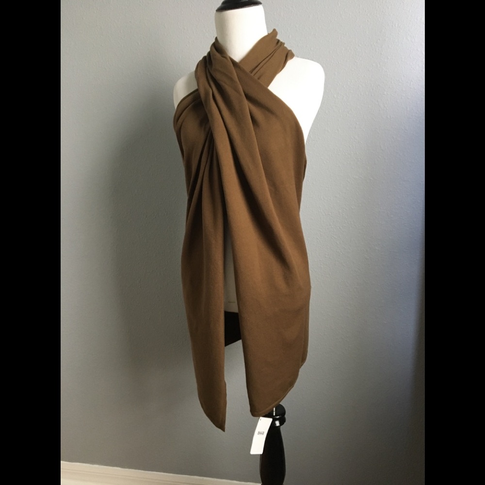 Wolford scarf